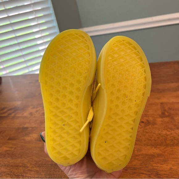 Vans Old Skool yellow monochromatic sneaker shoe size 11 toddler kid - Picture 8 of 9